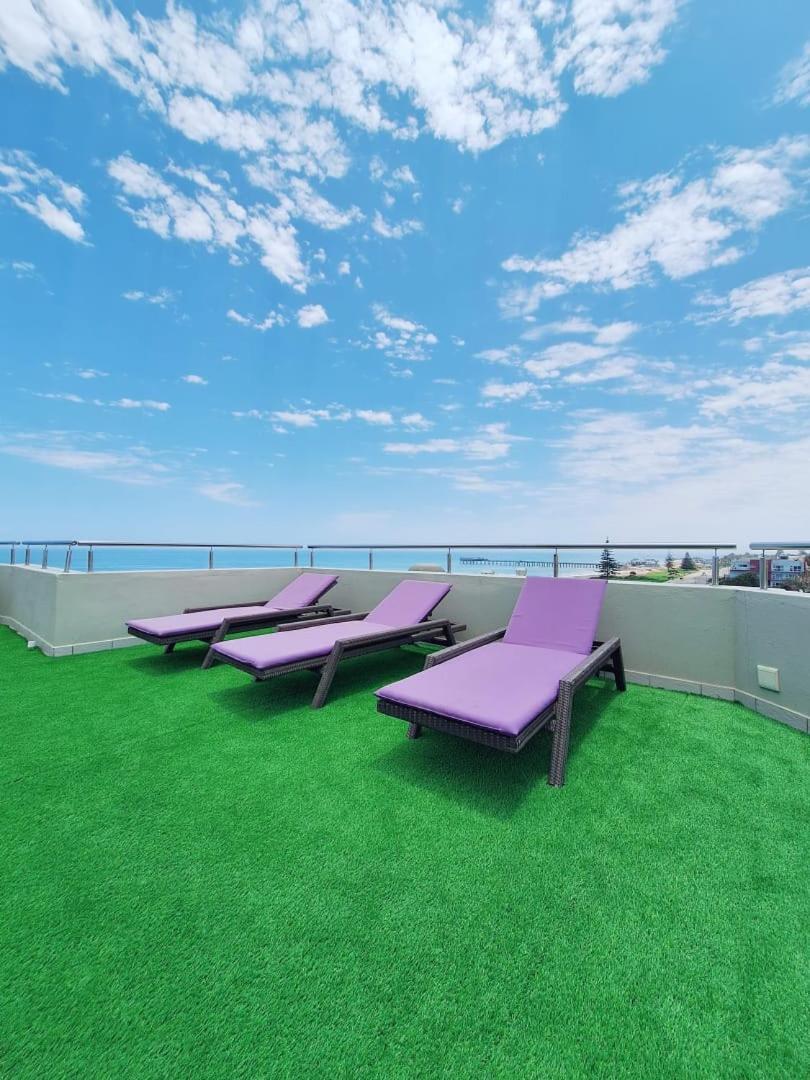 Camere Da Letto- Hotel-On-The Beach Self Catering Суакопмунд Екстериор снимка